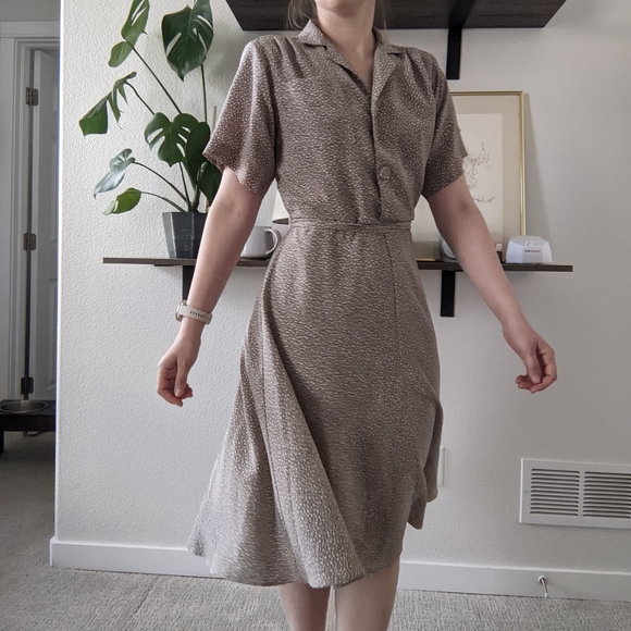 Vintage 90s Stuart Alan A Line floral button up dress - Picture 3 of 10